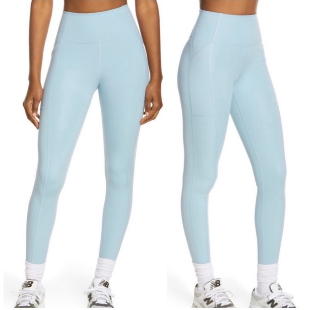 Girlfriend Collective Compressive High-Rise Legging - Picture 2 of 6